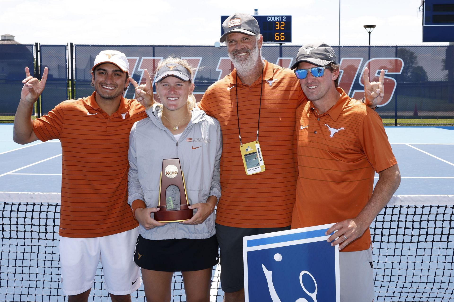 Peyton Stearns of Texas Longhorns with Taylor Fogleman at the 2022 NCAA Championships- Source: Getty